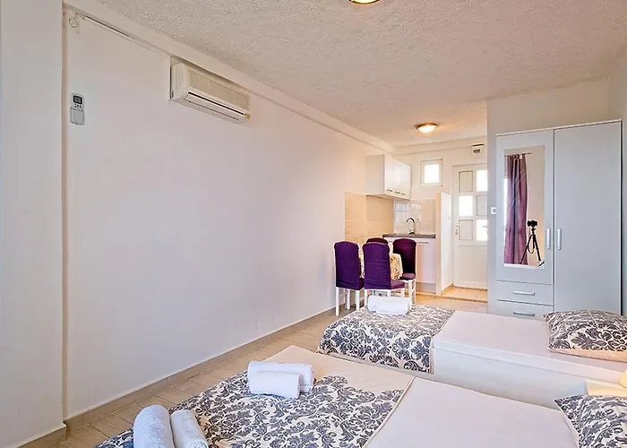 Apartman Grljevi - With Balcony And Sea View A3 *